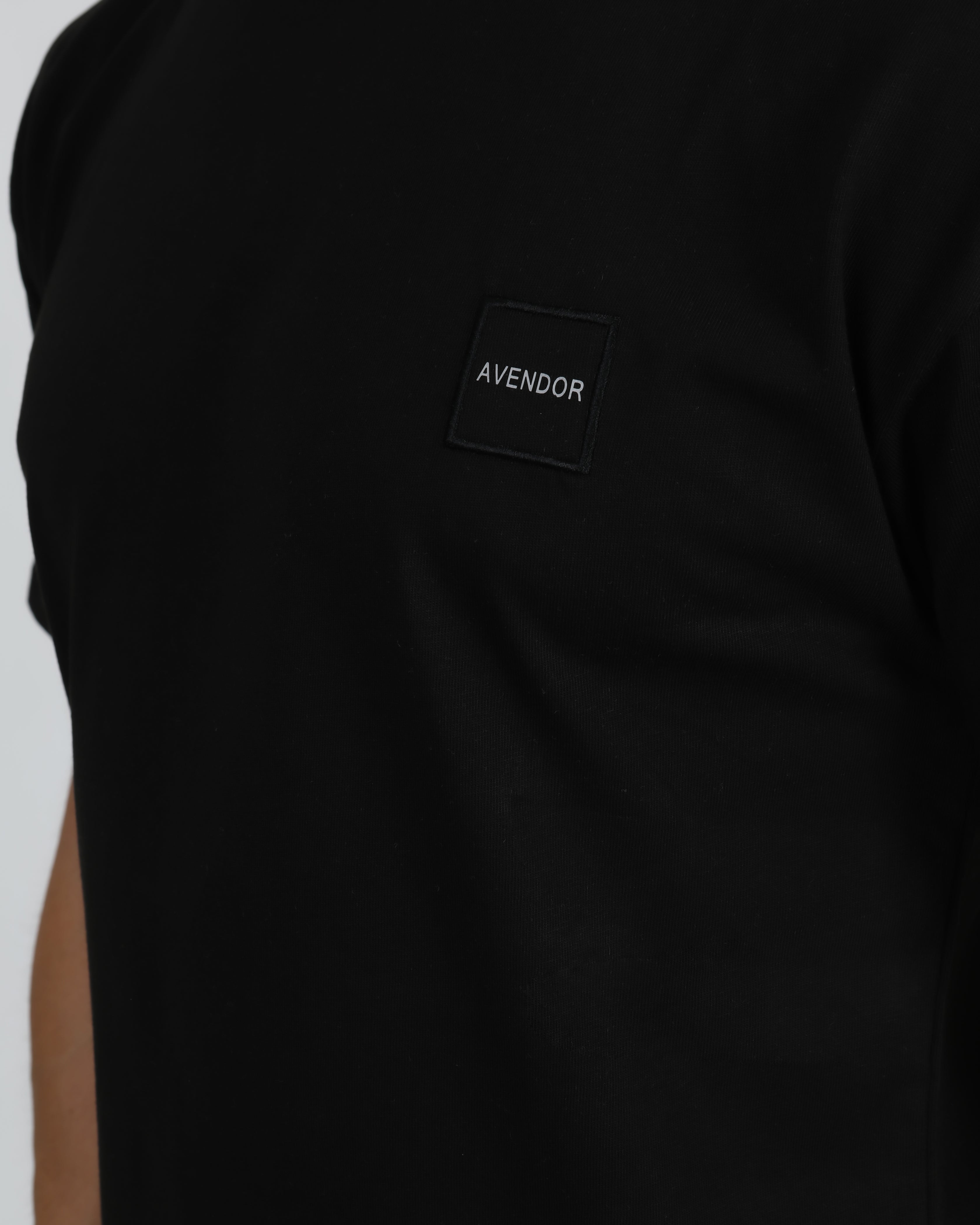 Avendor Flag T-Shirt Black