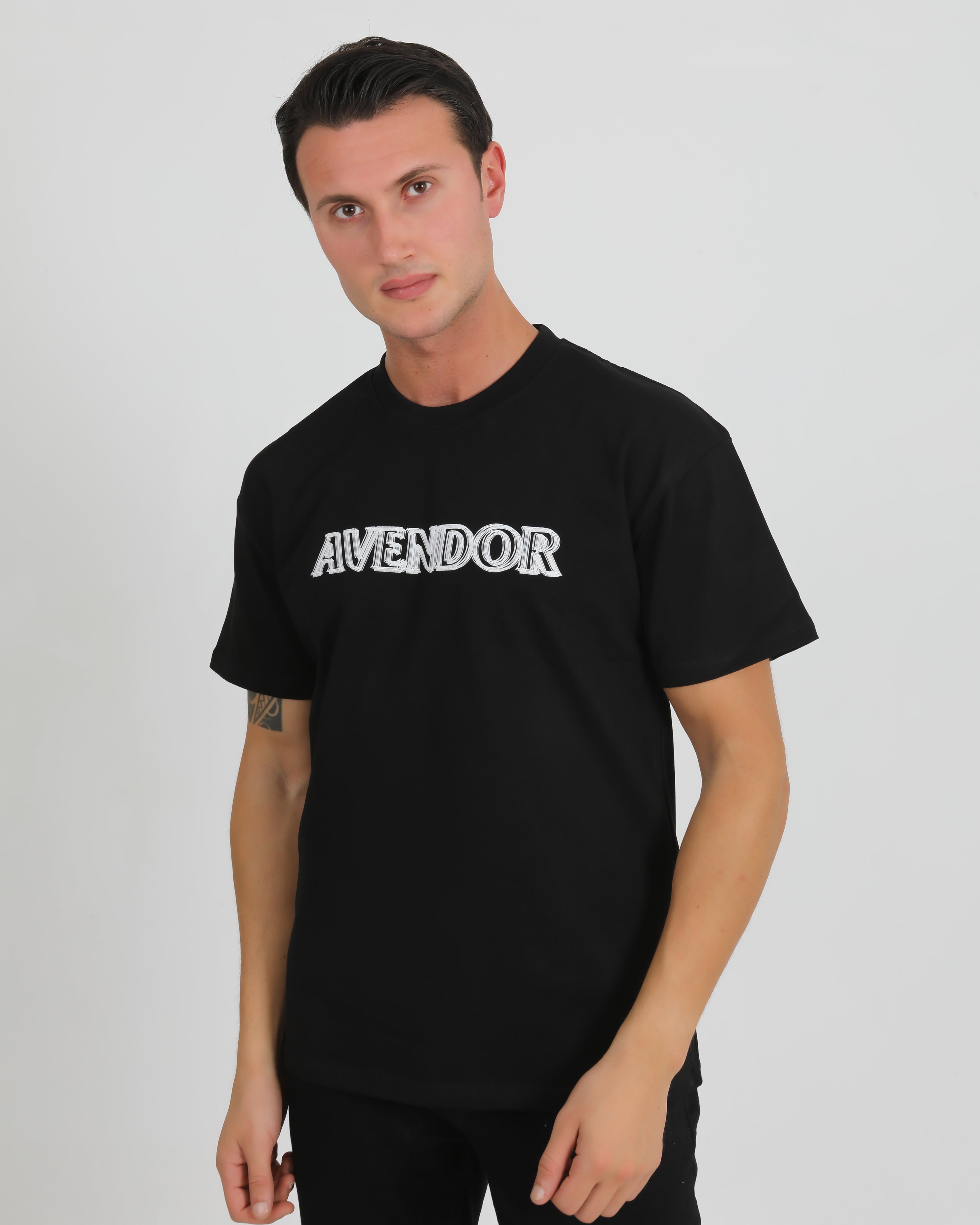 Avendor Classic Oversize Tee Black