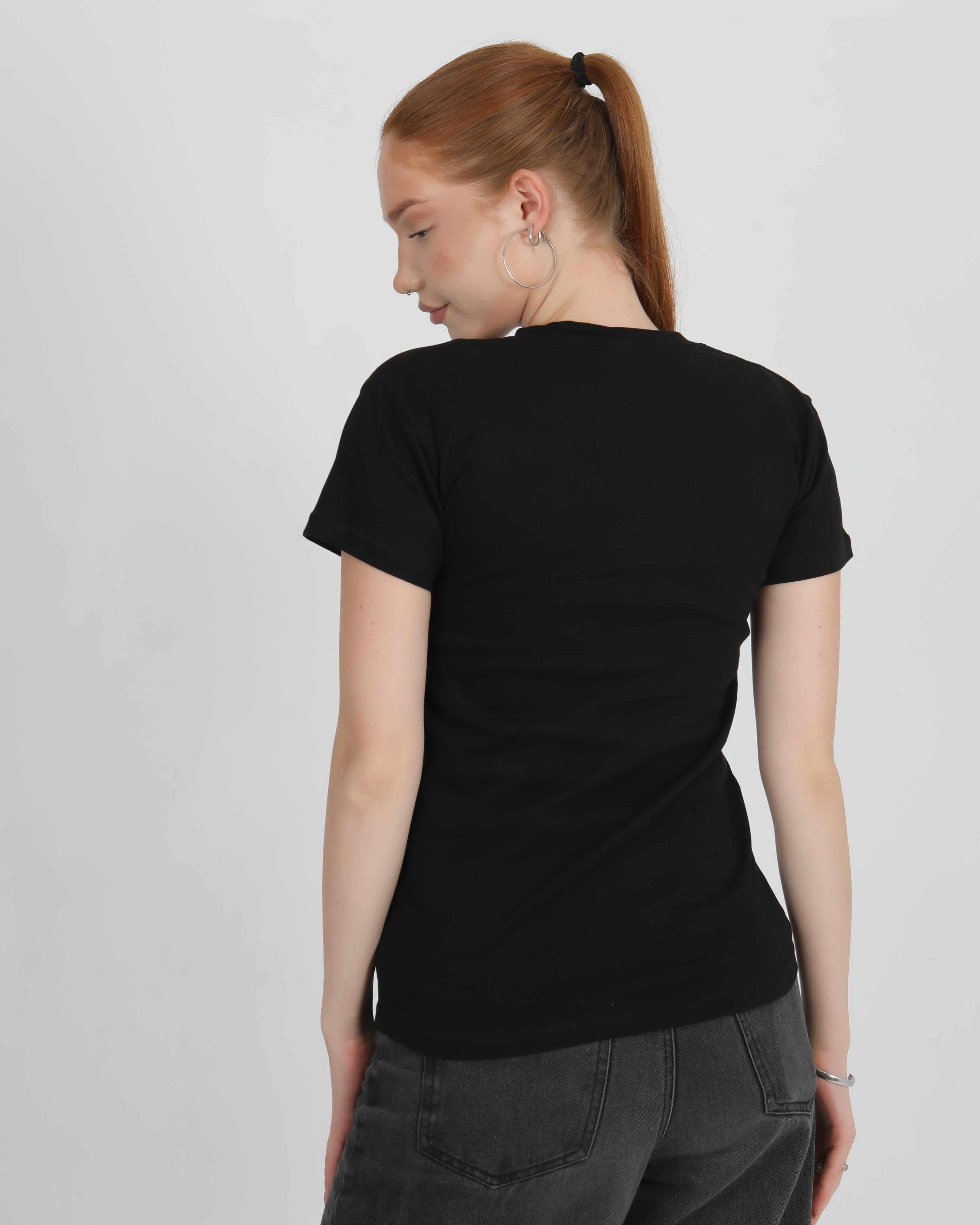 Avendor Woman T-Shirts Black