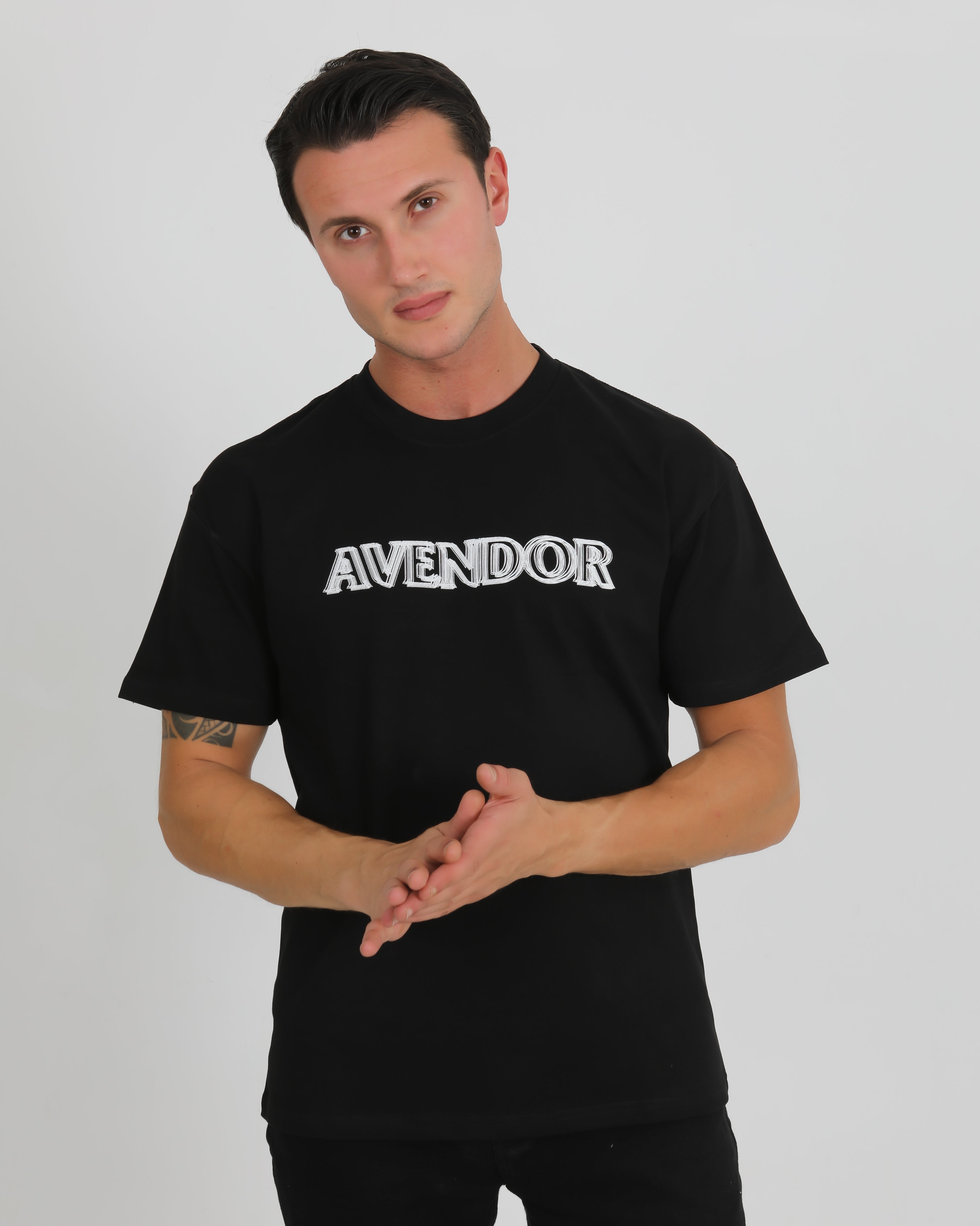 Avendor Classic Oversize Tee Black