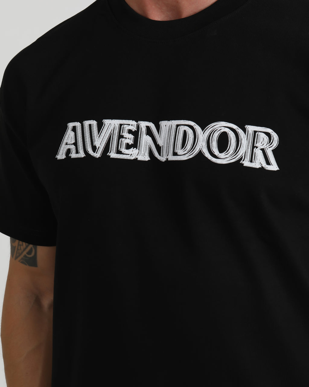 Avendor Classic Oversize Tee Black