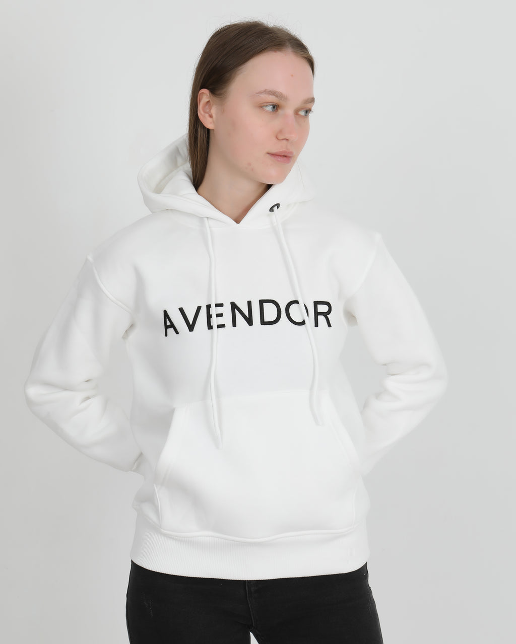 Avendor Classic Hoodies Woman White