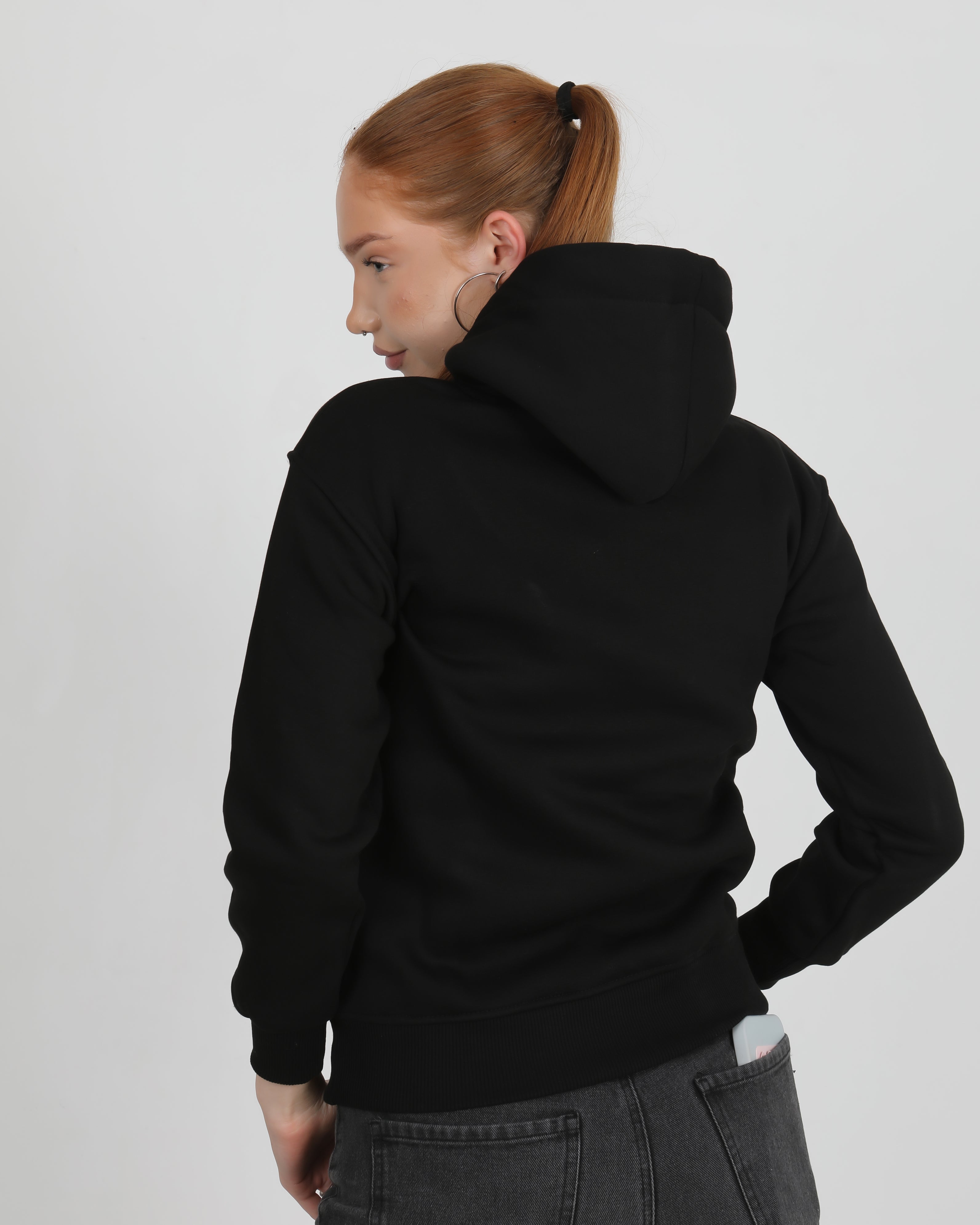 Avendor Classic Hoodies Woman Black
