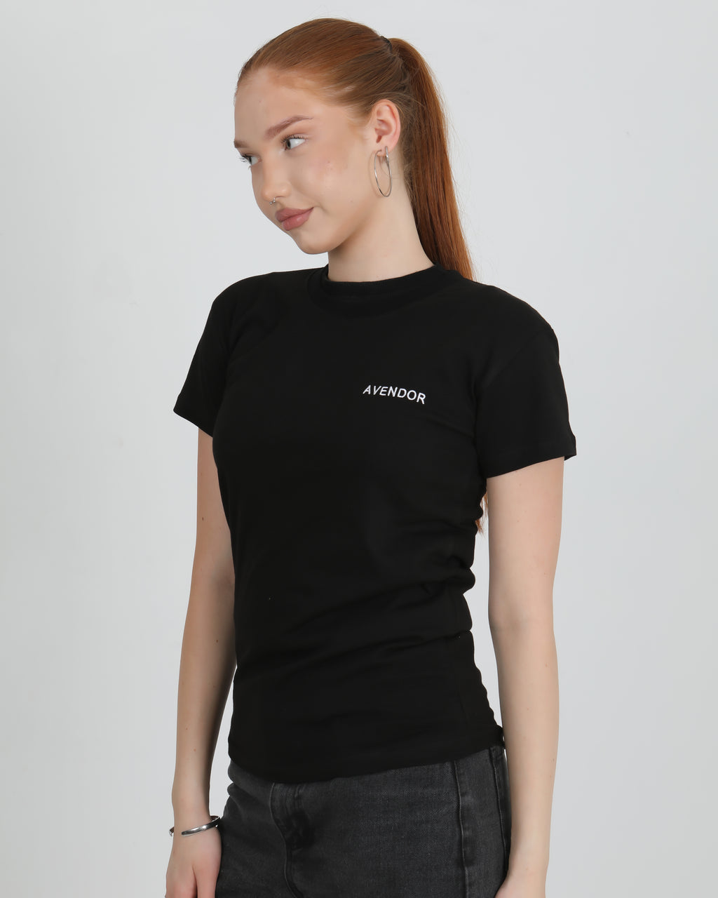 Avendor Woman T-Shirts Black